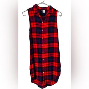 Plaid Sleeveless Button-Up Top NWOT